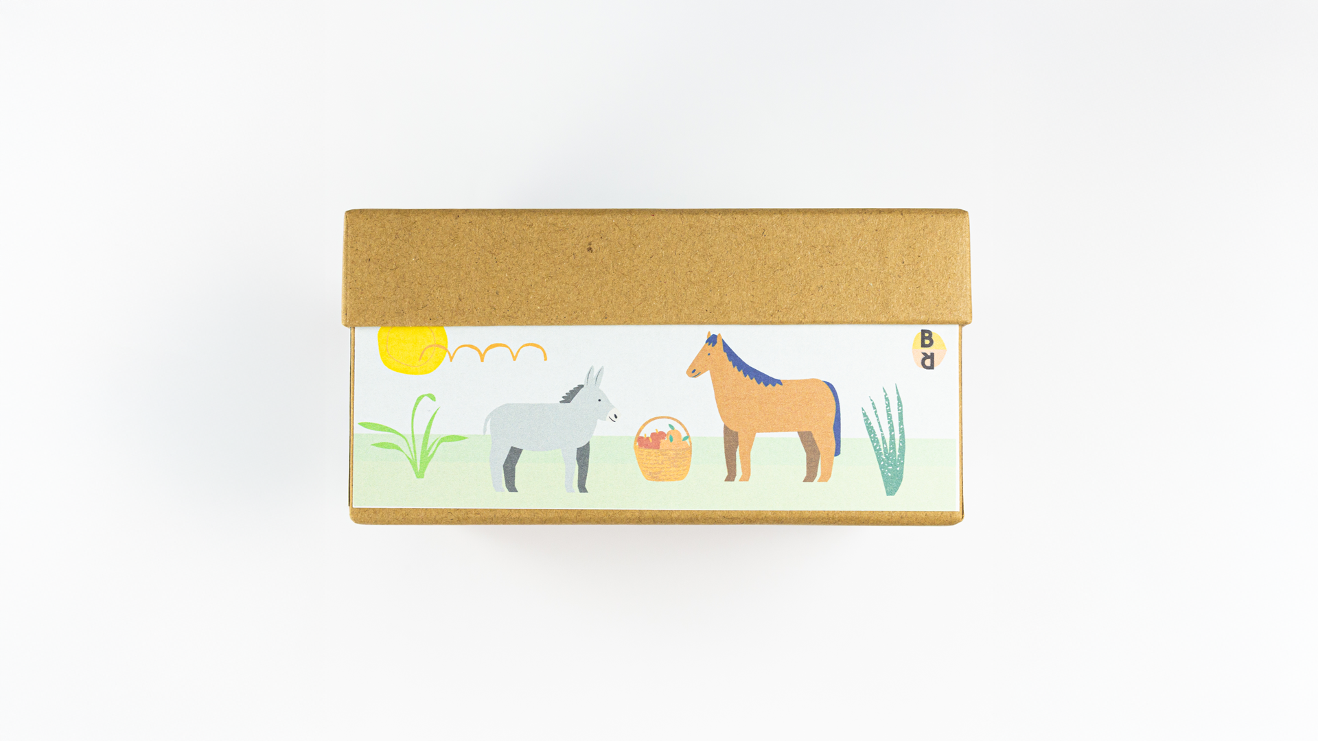 early-years-educational-board-game-farm-animals-right-side-shot-of-the-box-image