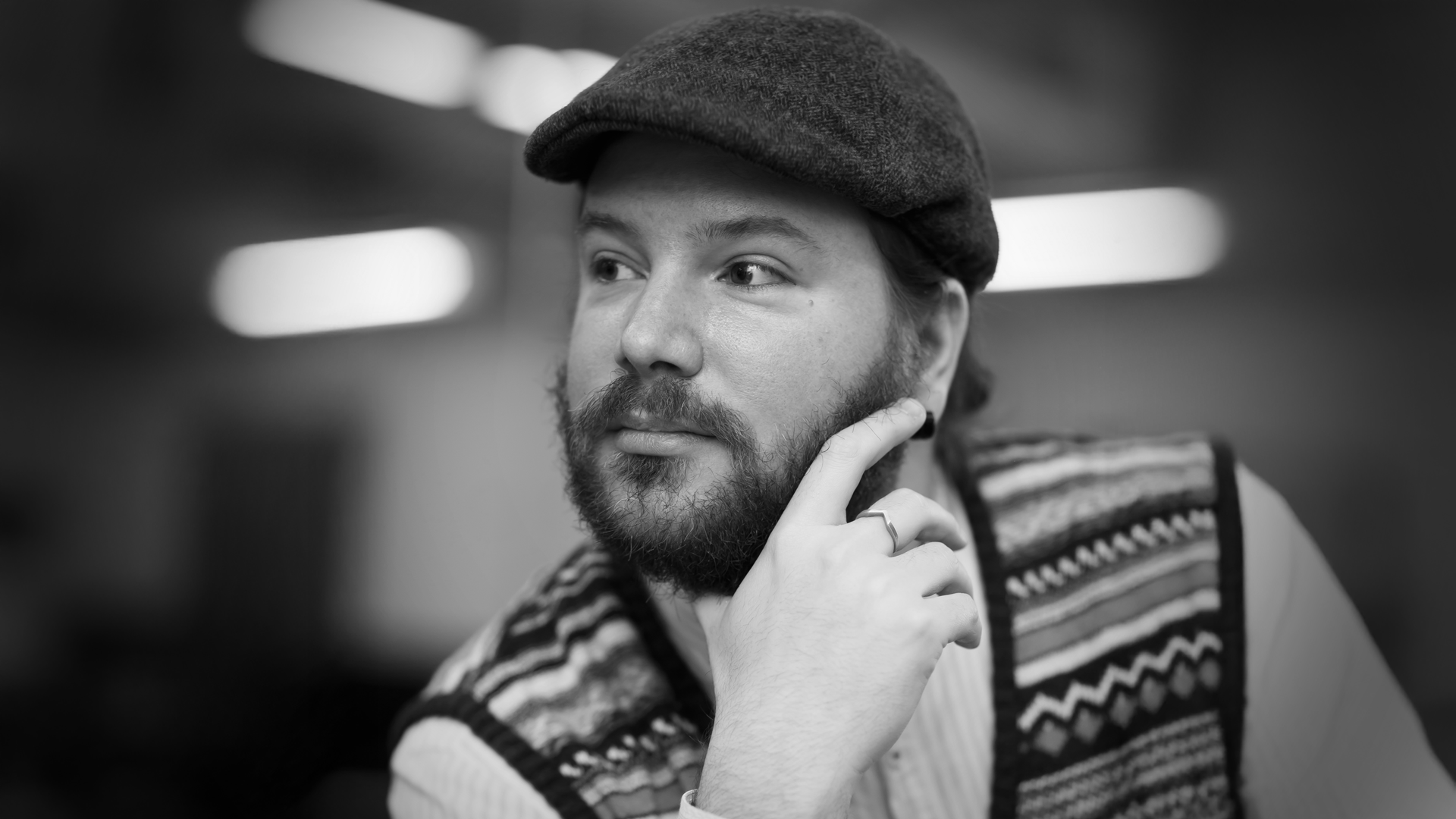 rafael-tsantes-web-and-graphic-designer-glasgow-profile-picture-black-and-white